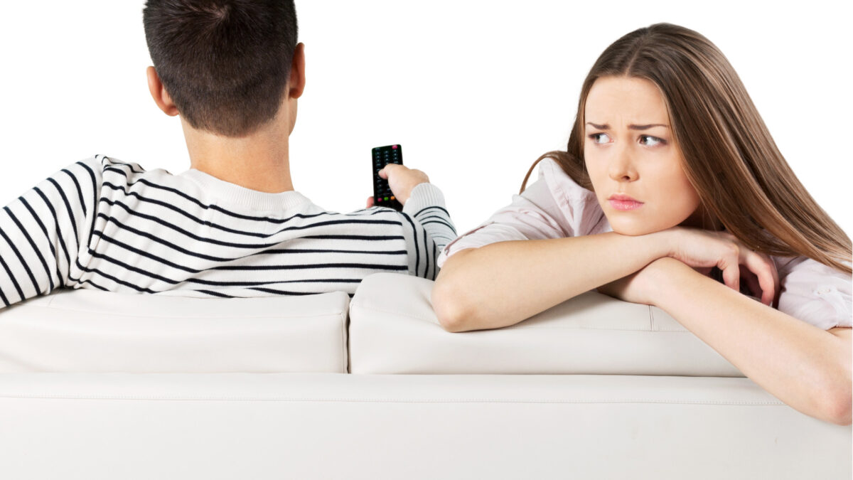 10 Anzeichen, dass sie das Interesse verloren hat