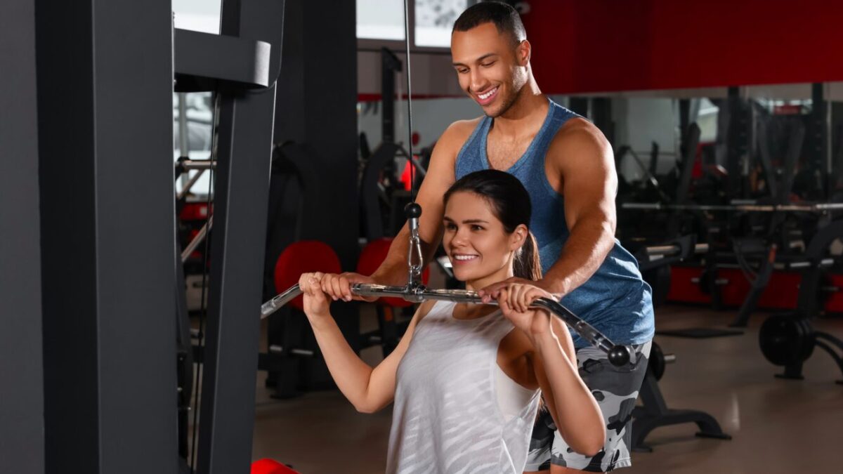 Wie man Arbeit und Sport unter einen Hut bringt: 10 Ideen für viel beschäftigte Männer