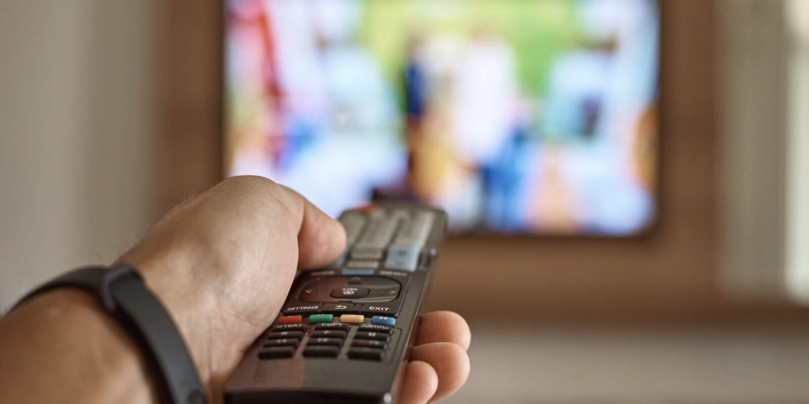Wie stelle ich meinen Fernseher von analog auf digital um