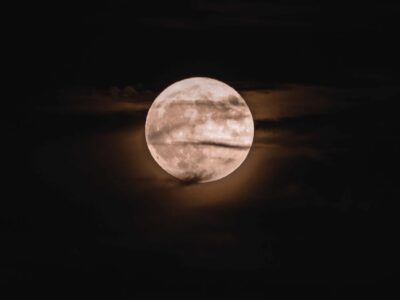 Ist der Mond ein Planet