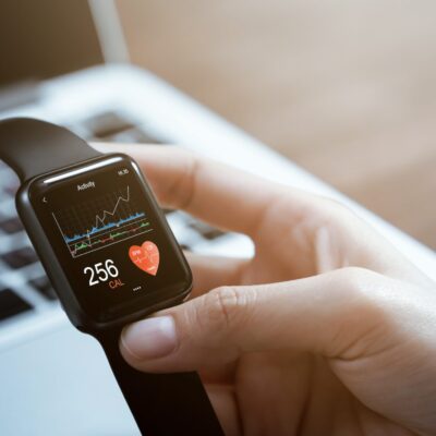 Smartwatch Testsieger mit EKG und Blutdruck